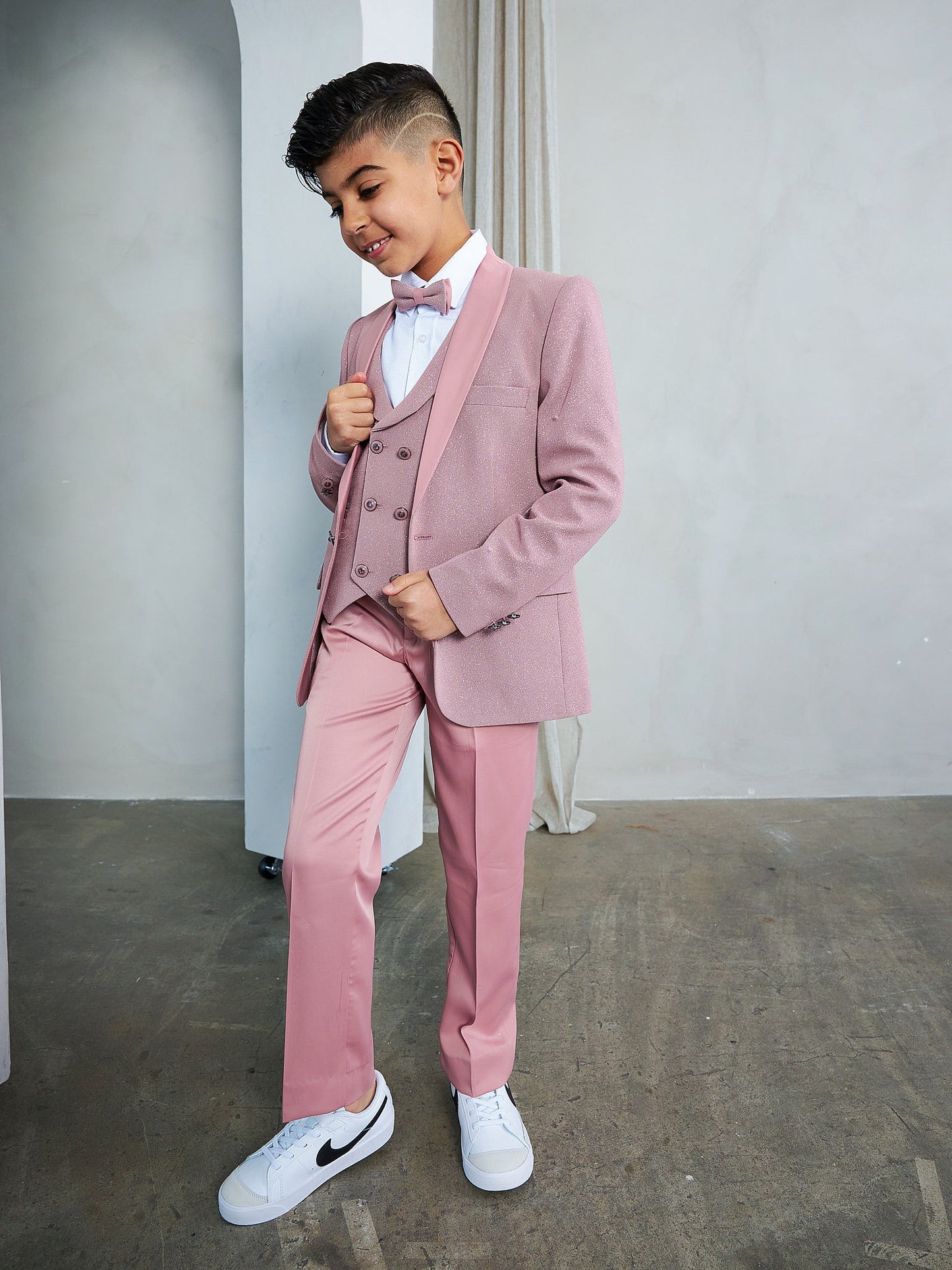 OMC 5-Pieces Boy's Slim Fit Blush Modern Sequin Tuxedo Set