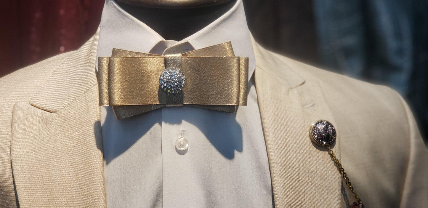 Men's Fashion Rhinestone Brooch Bow Tie and Lapel Accessories Set