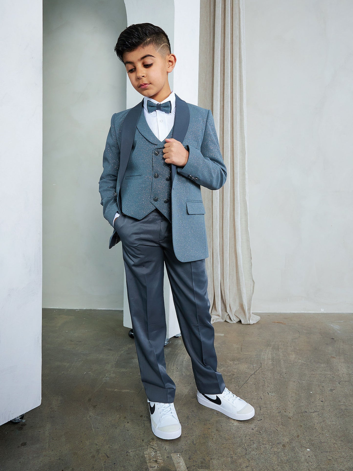 OMC 5-Pieces Boy's Slim Fit Grey Modern Sequin Tuxedo Set