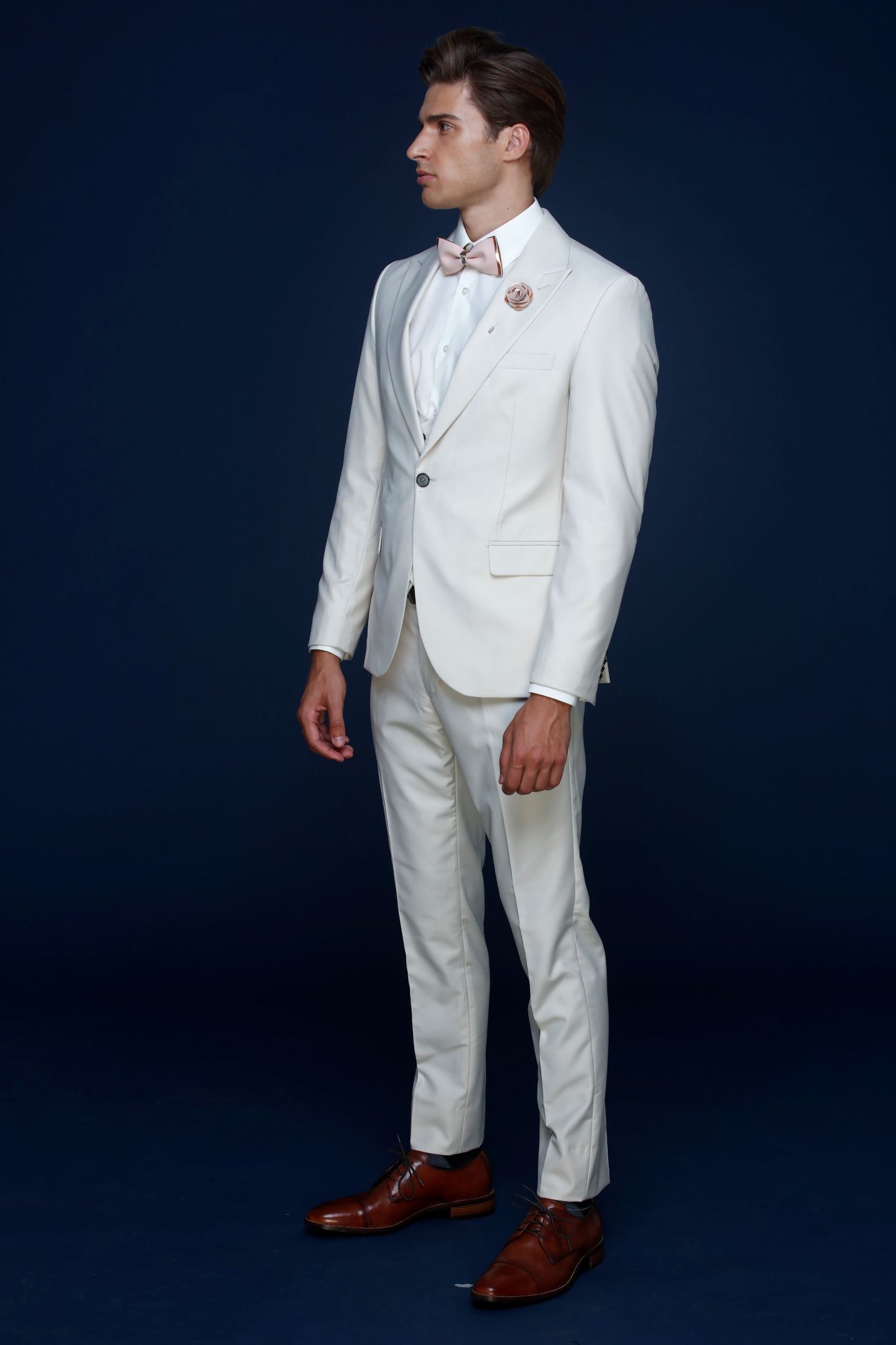 Men's 3-Pieces Slim Fit Peak Lapel Bone Color Wool Suit