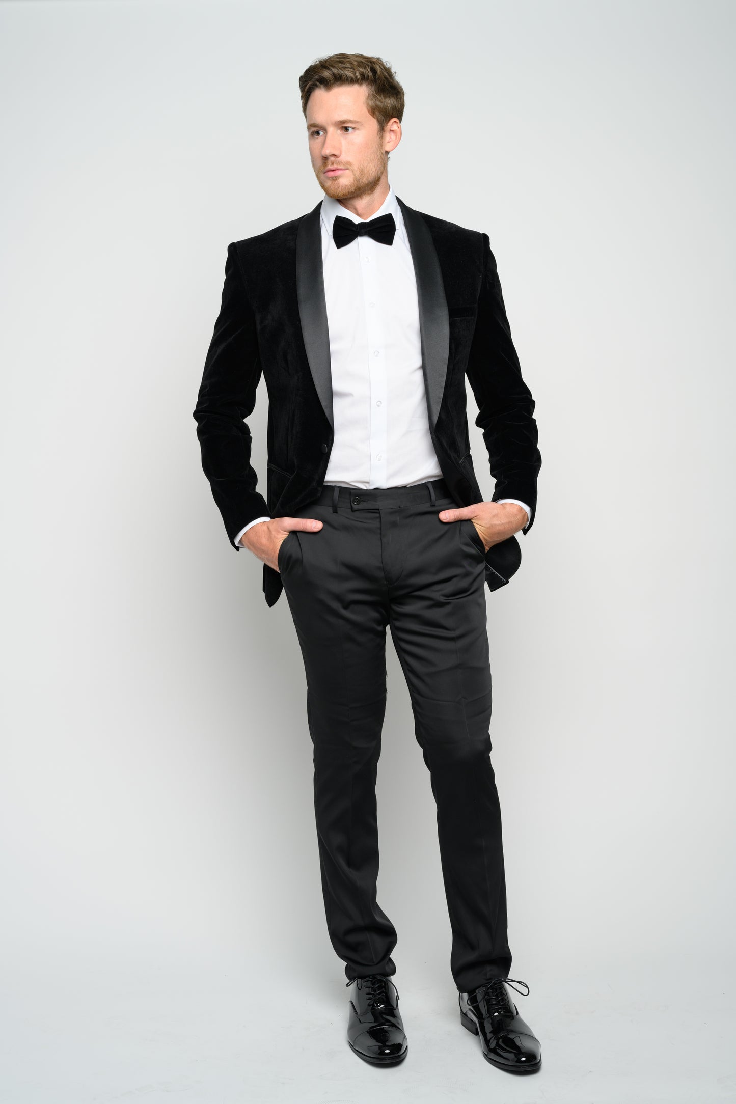 Men's Black Velvet Shawl Lapel Slim Fit Tuxedo