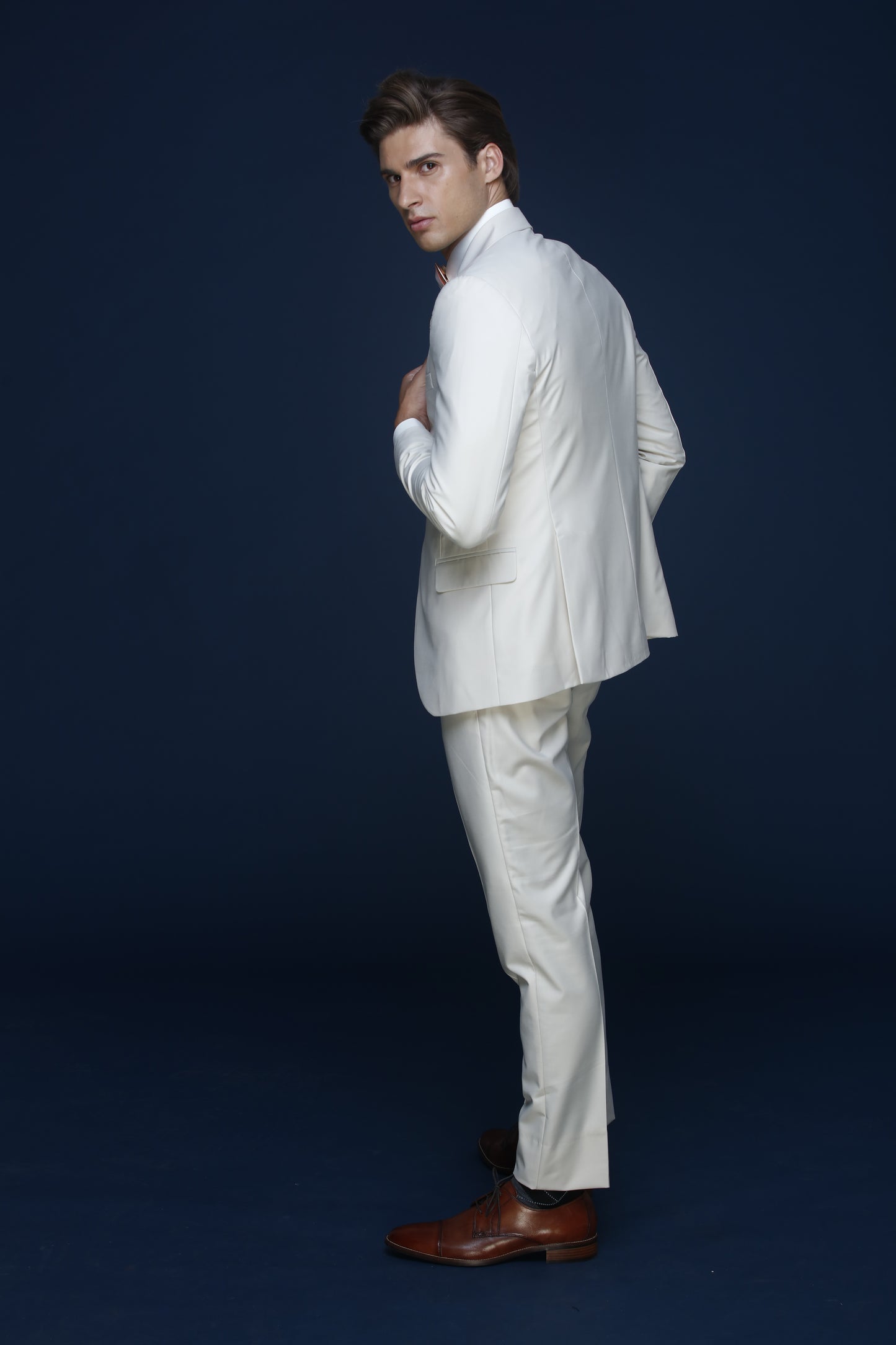 Men's 3-Pieces Slim Fit Peak Lapel Bone Color Wool Suit