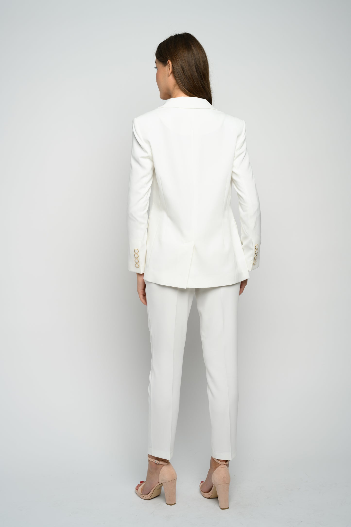 OMC 2-Pieces Women's Ivory Luxe Suit